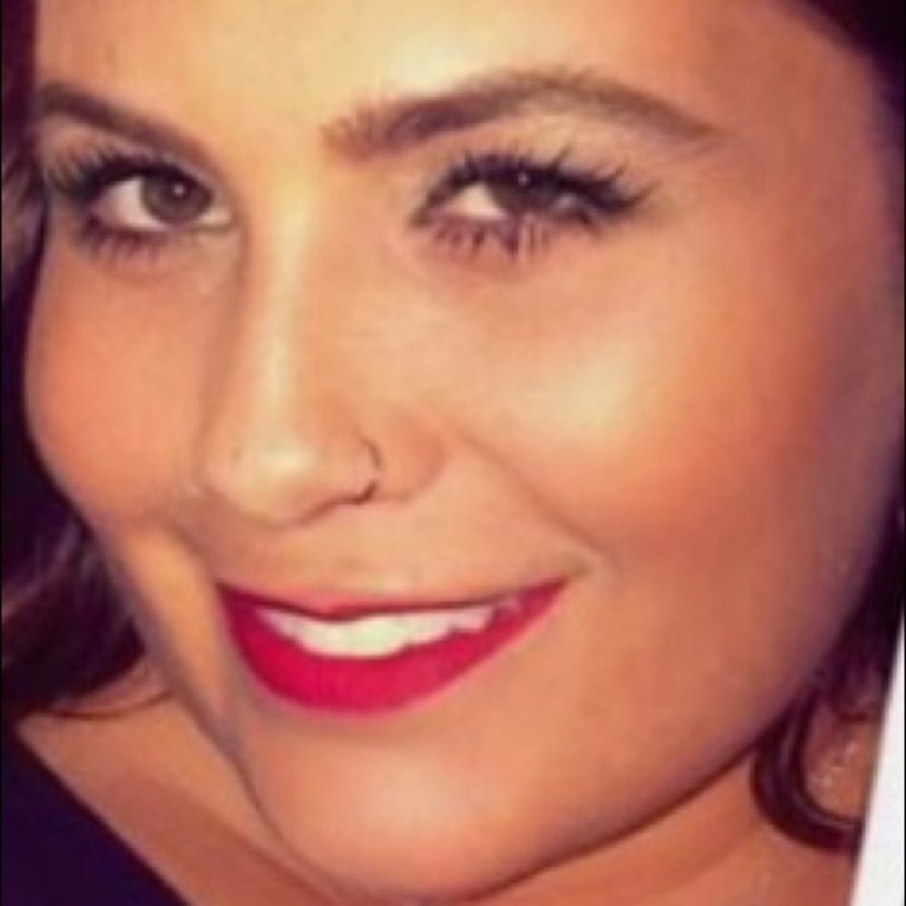 Meet your Posher, Sara